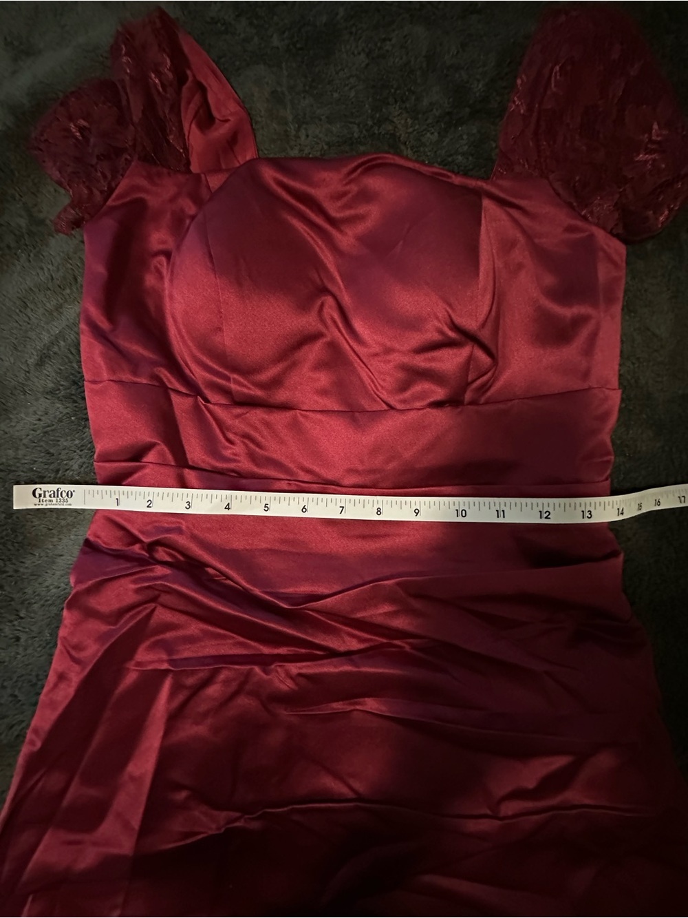 Elegant Burgundy Mermaid Evening Dress with Lace Sleeves - Picture 4 of 5